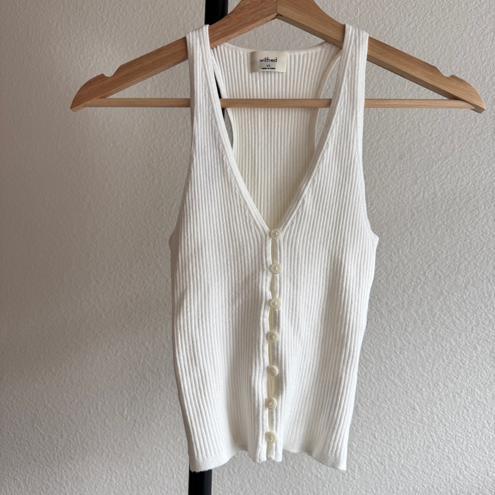Aritzia tank top